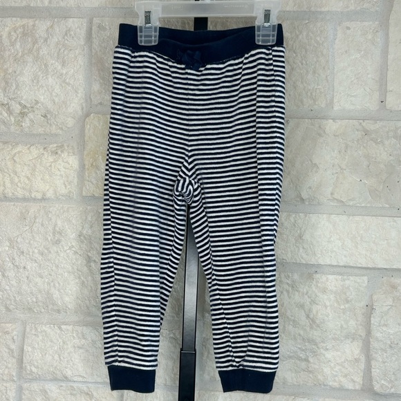 Ralph Lauren 24 month Sweatsuit Top & Pants Snaps in back With Kangaroo Pockets - Picture 6 of 8